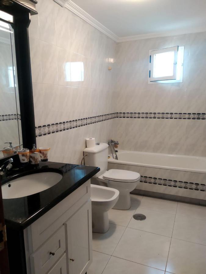 Amplio Apartamento En Illa De Arousa, Proximo A La Playa Exterior foto